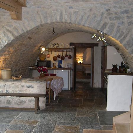 La Bergerie Bed & Breakfast Sainte-Eulalie-de-Cernon ภายนอก รูปภาพ